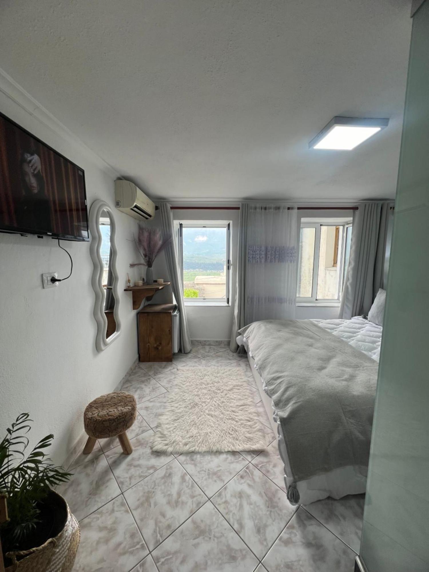 Affittacamere Himalayas Gjirokastër